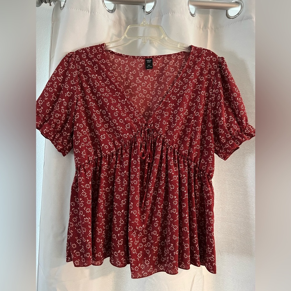 Floral Patterned Top